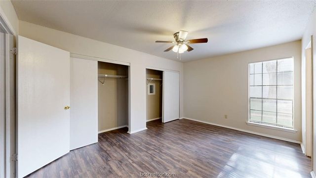 1016 Autumn Circle B, College Station, TX 77840