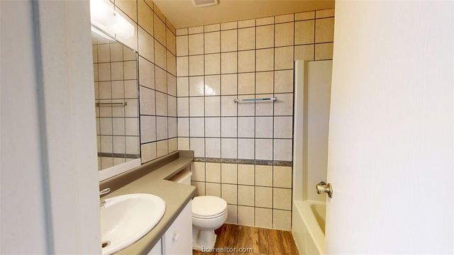 1016 Autumn Circle B, College Station, TX 77840