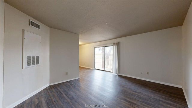 1016 Autumn Circle B, College Station, TX 77840