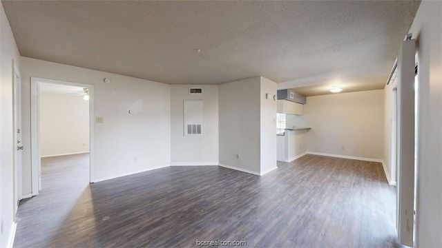 1016 Autumn Circle B, College Station, TX 77840