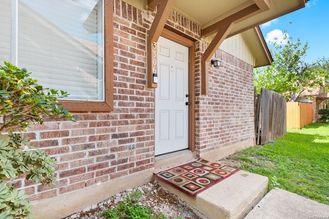 7880 Micron Dr Apt 3306, San Antonio, TX 78251