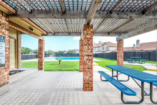 7880 Micron Dr Apt 3306, San Antonio, TX 78251