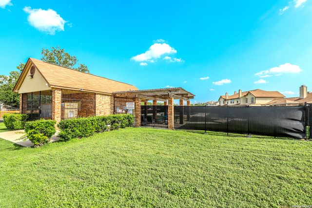 7880 Micron Dr Apt 3306, San Antonio, TX 78251