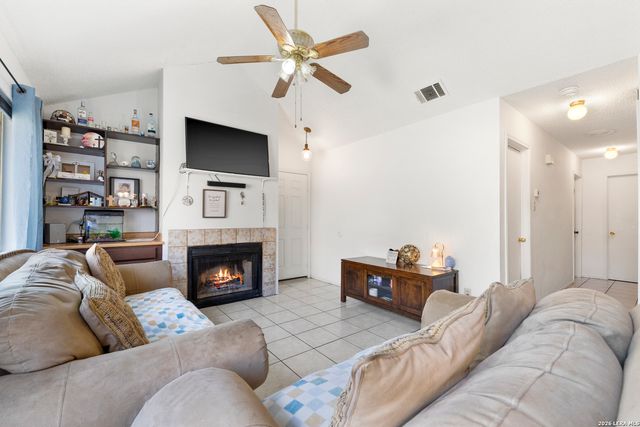 7880 Micron Dr Apt 3306, San Antonio, TX 78251