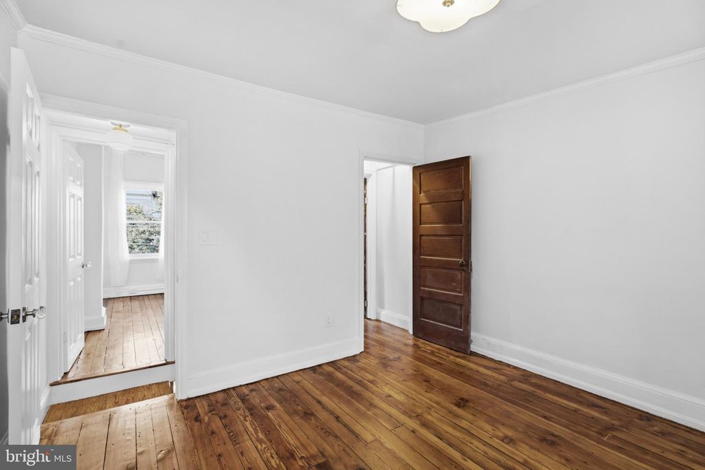 2331 ALMOND ST, PHILADELPHIA, PA 19125 — photo 3