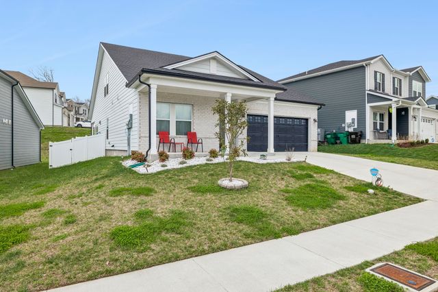 4877 Myra Dr, Hermitage, TN 37076