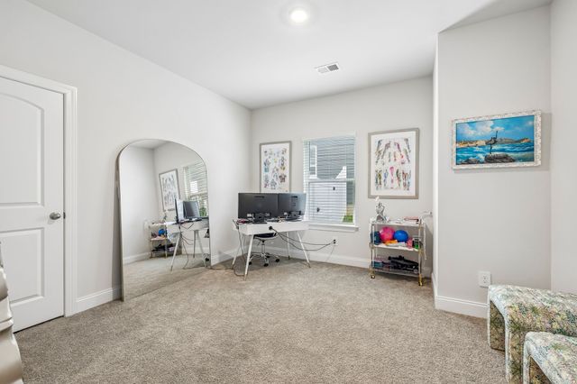 4877 Myra Dr, Hermitage, TN 37076