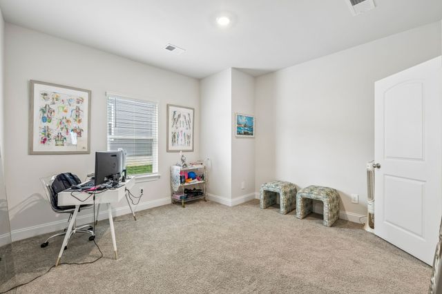 4877 Myra Dr, Hermitage, TN 37076