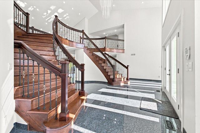 6122 Trailwood Lane, West Bloomfield, MI 48322