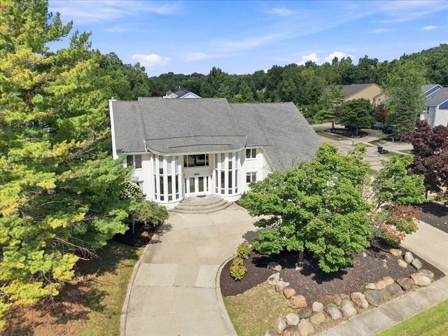 6122 Trailwood Lane, West Bloomfield, MI 48322