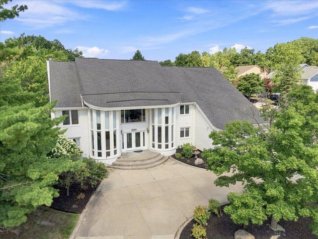 6122 Trailwood Lane, West Bloomfield, MI 48322