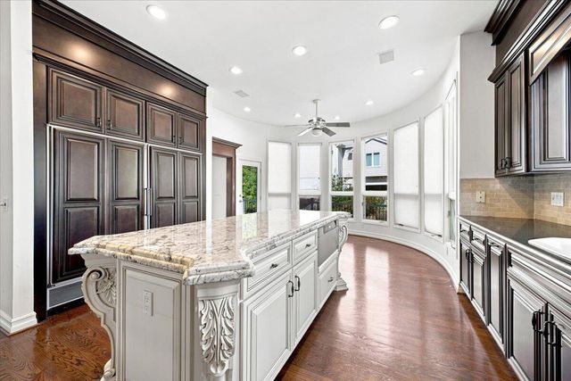 6122 Trailwood Lane, West Bloomfield, MI 48322