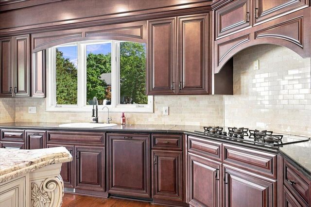 6122 Trailwood Lane, West Bloomfield, MI 48322
