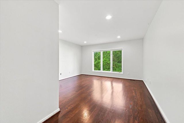 6122 Trailwood Lane, West Bloomfield, MI 48322