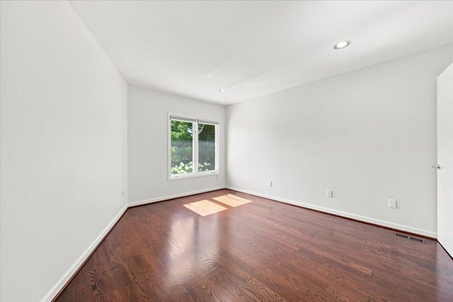 6122 Trailwood Lane, West Bloomfield, MI 48322