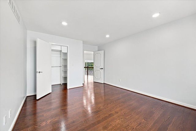 6122 Trailwood Lane, West Bloomfield, MI 48322