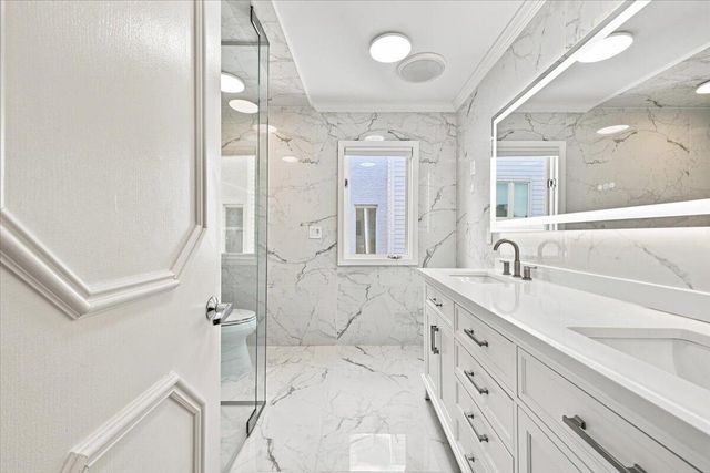 6122 Trailwood Lane, West Bloomfield, MI 48322