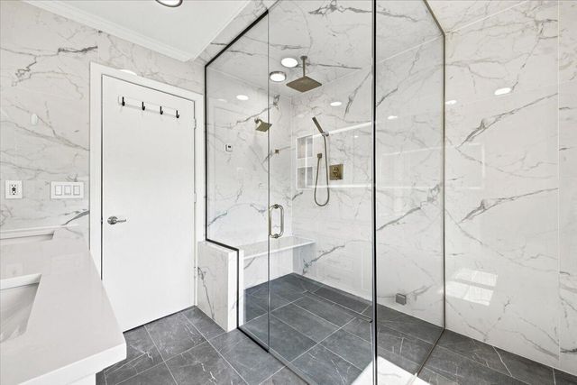 6122 Trailwood Lane, West Bloomfield, MI 48322