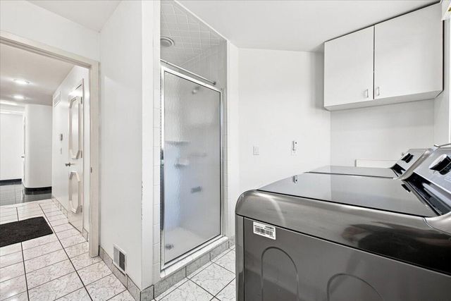 6122 Trailwood Lane, West Bloomfield, MI 48322