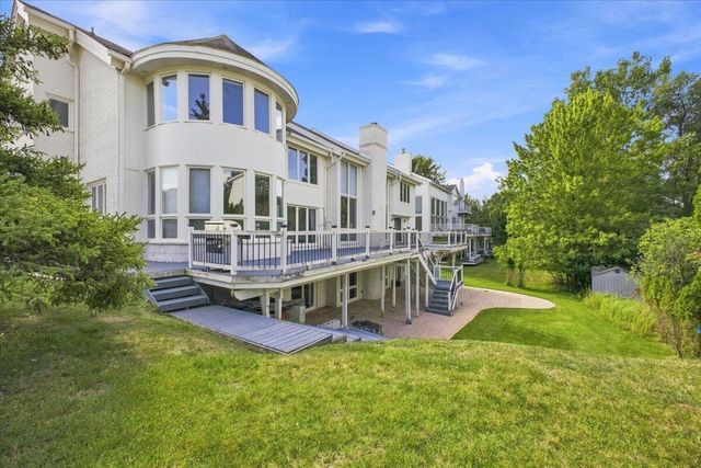 6122 Trailwood Lane, West Bloomfield, MI 48322
