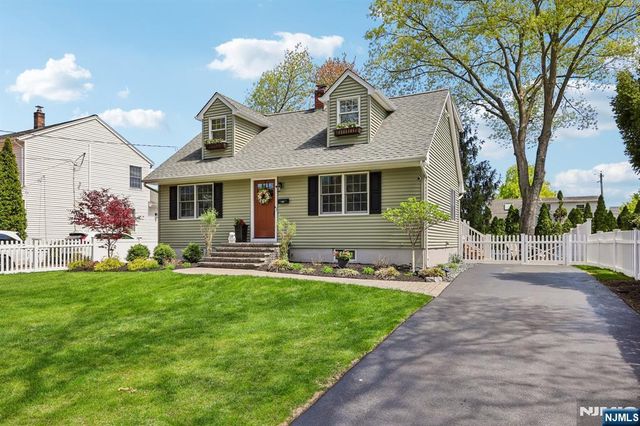 488 Dorchester Road, Ridgewood, NJ 07450