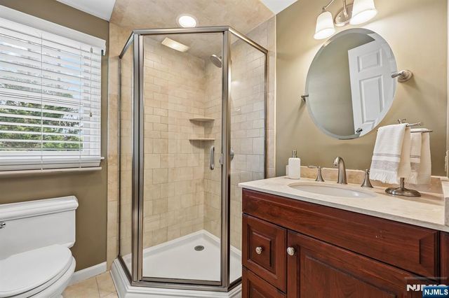 488 Dorchester Road, Ridgewood, NJ 07450