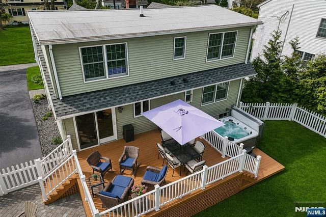 488 Dorchester Road, Ridgewood, NJ 07450