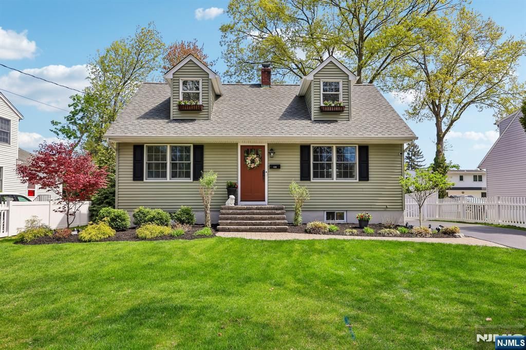488 Dorchester Road, Ridgewood, NJ 07450