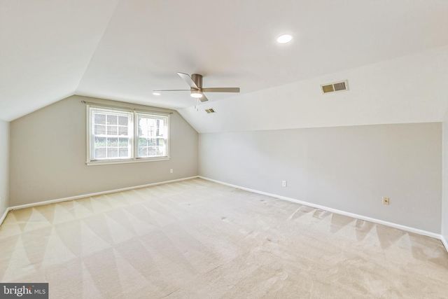 8403 POSTOAK RD, Potomac, MD 20854