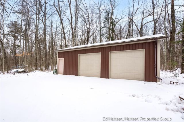 8482 S Cypress Avenue, Newaygo, MI 49337