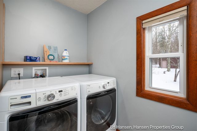 8482 S Cypress Avenue, Newaygo, MI 49337