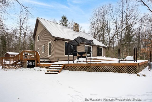 8482 S Cypress Avenue, Newaygo, MI 49337