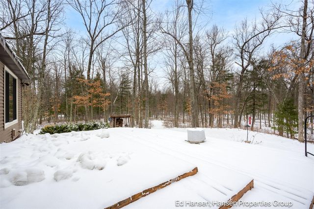 8482 S Cypress Avenue, Newaygo, MI 49337