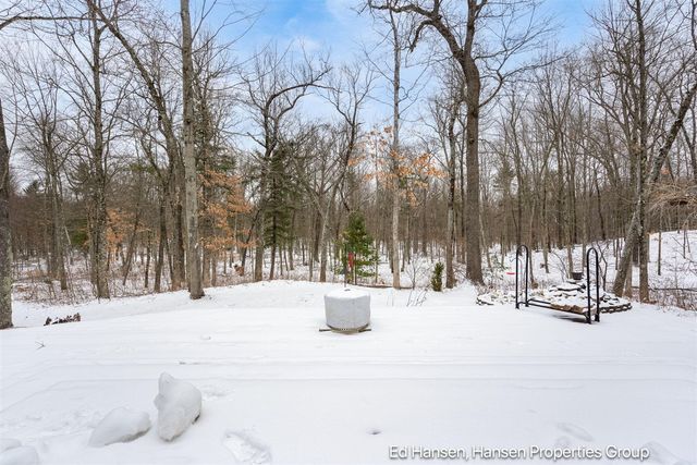 8482 S Cypress Avenue, Newaygo, MI 49337