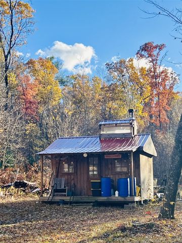 8482 S Cypress Avenue, Newaygo, MI 49337