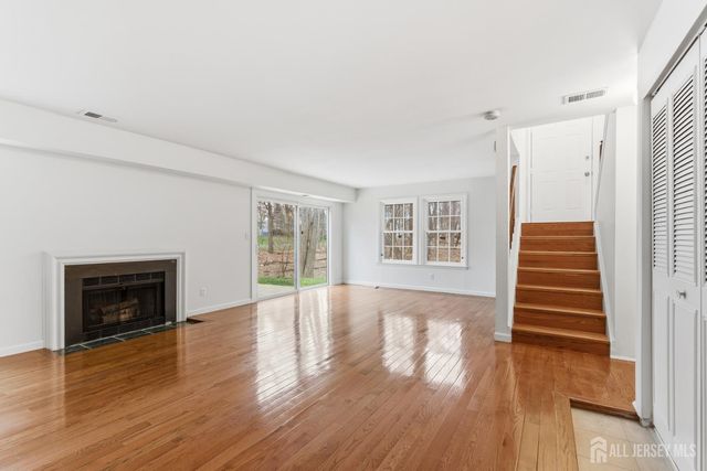 4807 Stonehedge Road, Edison, NJ 08820