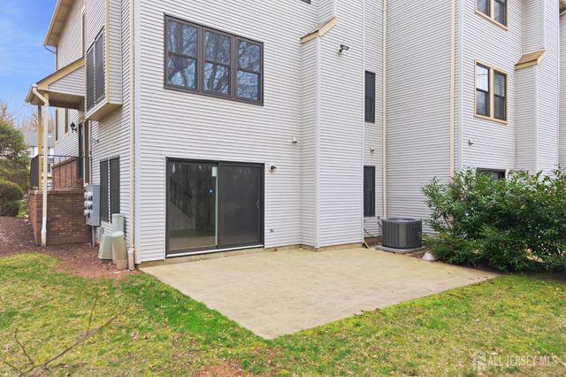 4807 Stonehedge Road, Edison, NJ 08820