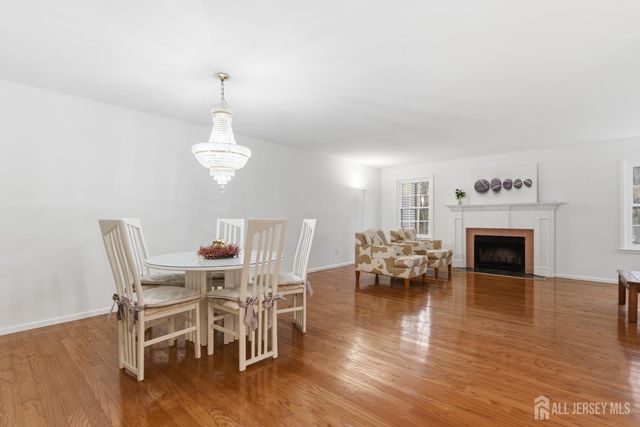 4807 Stonehedge Road, Edison, NJ 08820