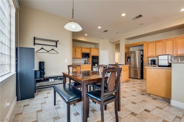709 Sir James Bridge Way, Las Vegas, NV 89145