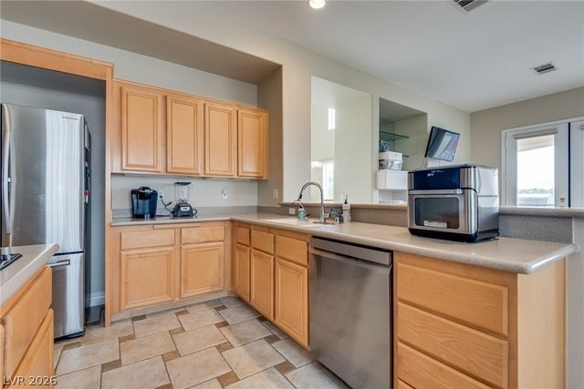 709 Sir James Bridge Way, Las Vegas, NV 89145