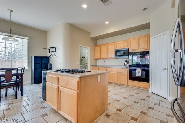 709 Sir James Bridge Way, Las Vegas, NV 89145