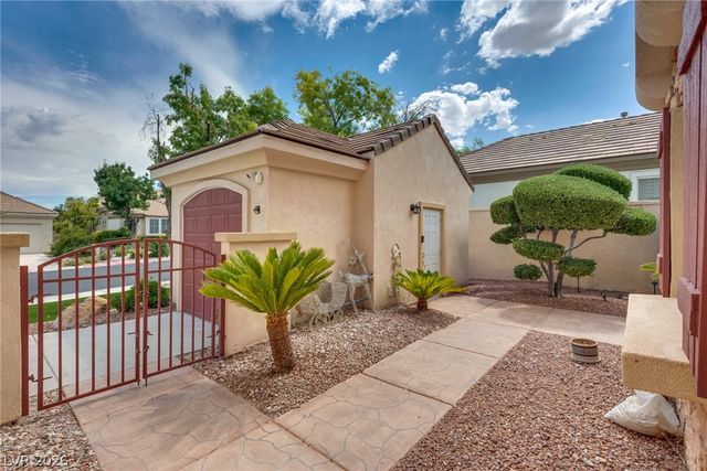 709 Sir James Bridge Way, Las Vegas, NV 89145
