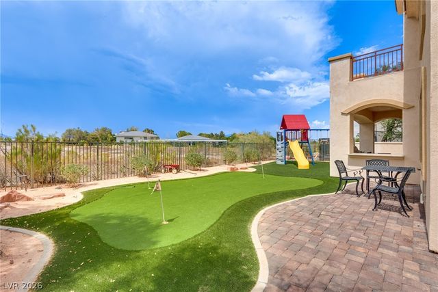 709 Sir James Bridge Way, Las Vegas, NV 89145