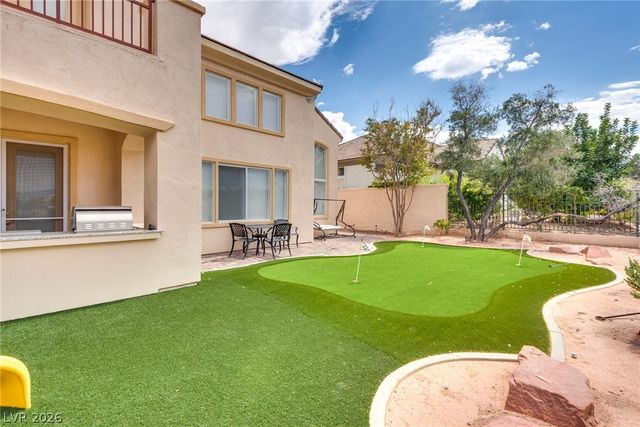 709 Sir James Bridge Way, Las Vegas, NV 89145