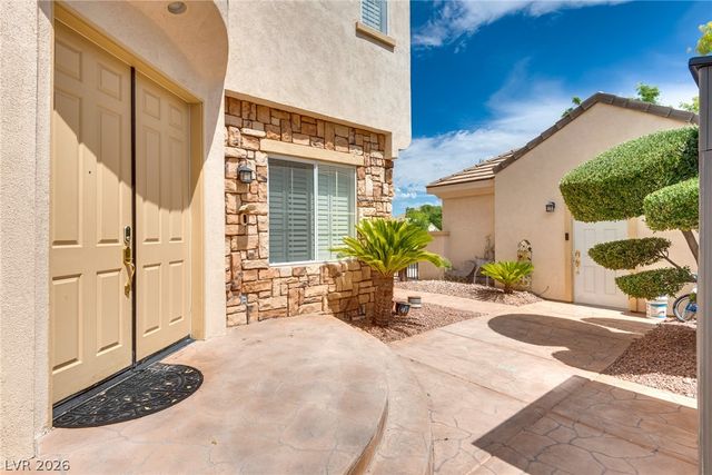 709 Sir James Bridge Way, Las Vegas, NV 89145