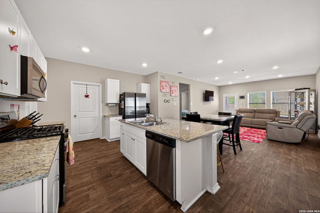 13811 Siltstone Loop, San Antonio, TX 78253