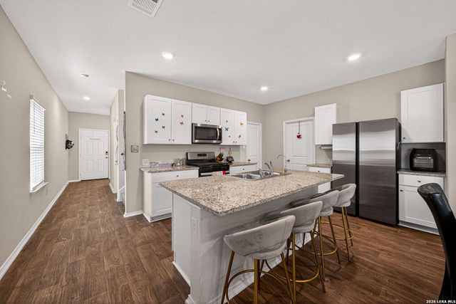 13811 Siltstone Loop, San Antonio, TX 78253