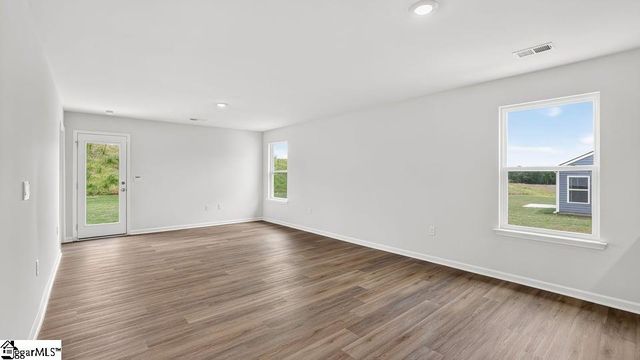 131 Lazzon Road, Moore, SC 29369