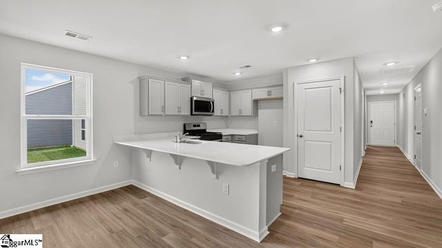 131 Lazzon Road, Moore, SC 29369