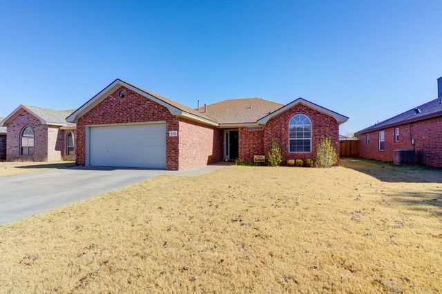 1511 Nottingham Avenue, Wolfforth, TX 79382